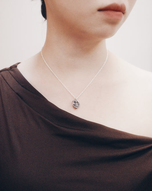 「慈悲」Seed of Love & Compassion