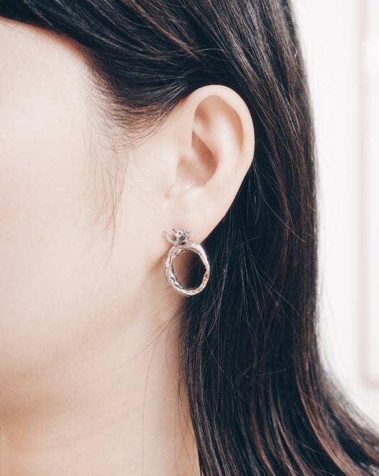 Mini ॐ + Jump Point Earring (Detachable)