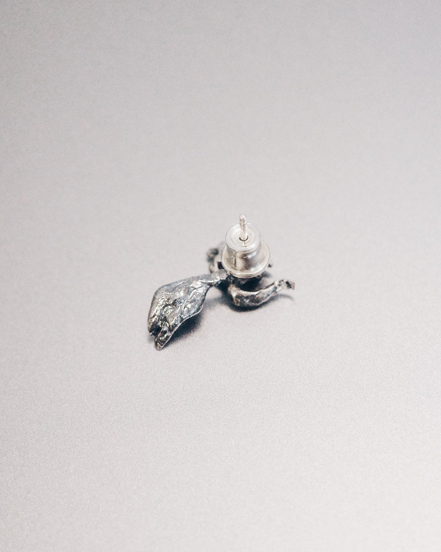 Mini ॐ + Leaf Earring (Detachable)