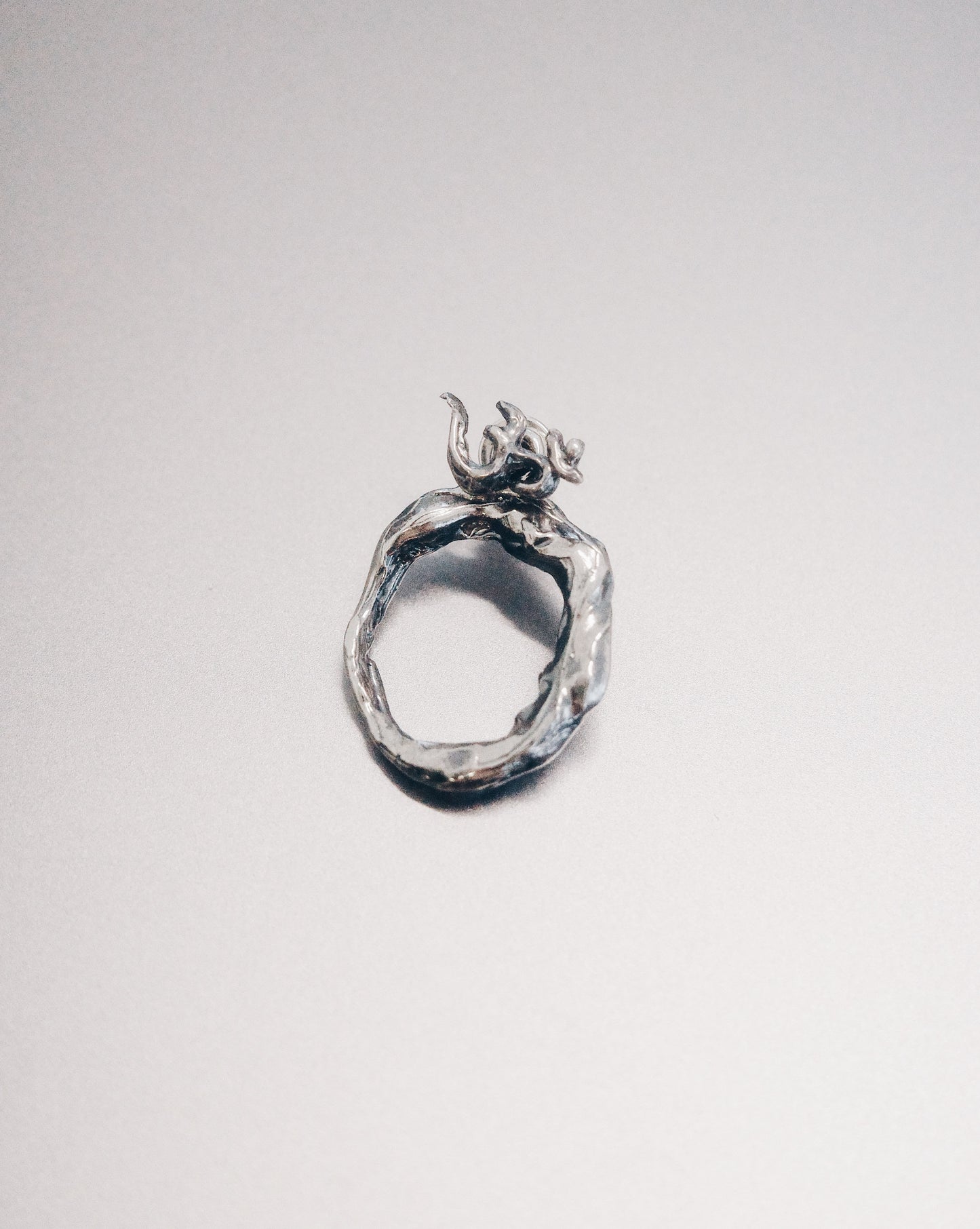 Mini ॐ + Jump Point Earring (Detachable)