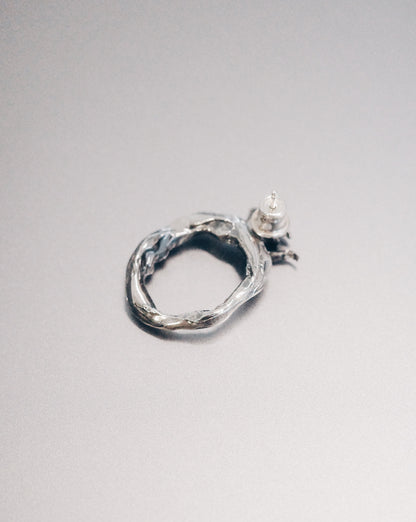 Mini ॐ + Jump Point Earring (Detachable)
