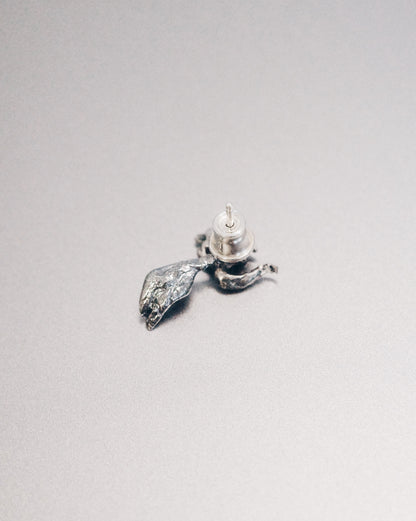 Mini ॐ + Leaf Earring (Detachable)